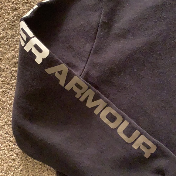 Youth under armour hoodie - Picture 3 of 6